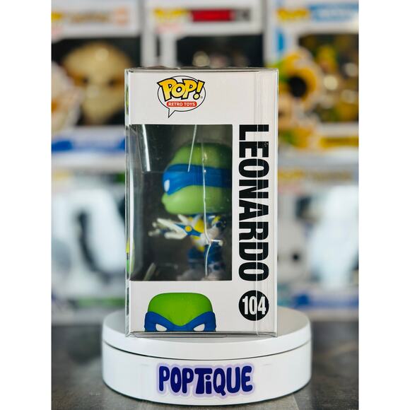 Teenage Mutant Ninja Turtles Power Rangers Leonardo #104 - Toy Tokyo Exclusive - Picture 2 of 6